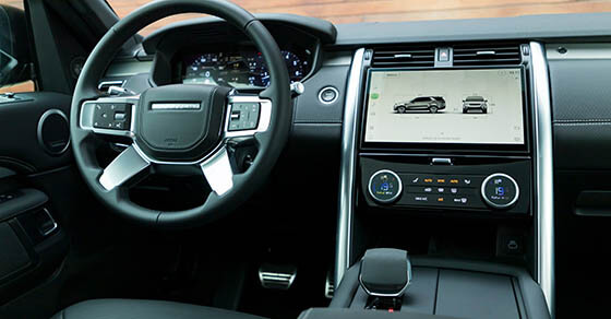 medium to large premium SUV, produced under the Land Rover marque. It has luxury interior design.