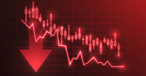 Red graph with a bold arrow pointing downward.